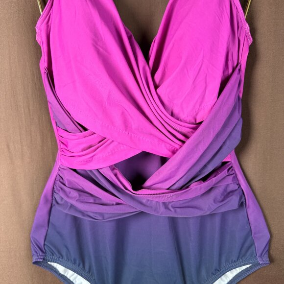 Lands' End Women's 8 LONG SlenderSuit Tummy Control V-neck Wrap One Piece Swimsu - Picture 5 of 12